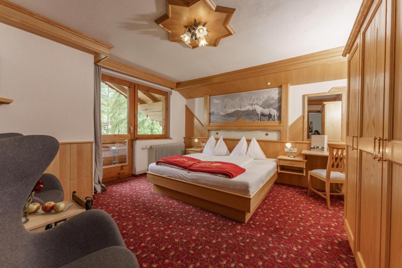 Hotel Laerchenhof Ramsau am Dachstein Esterno foto